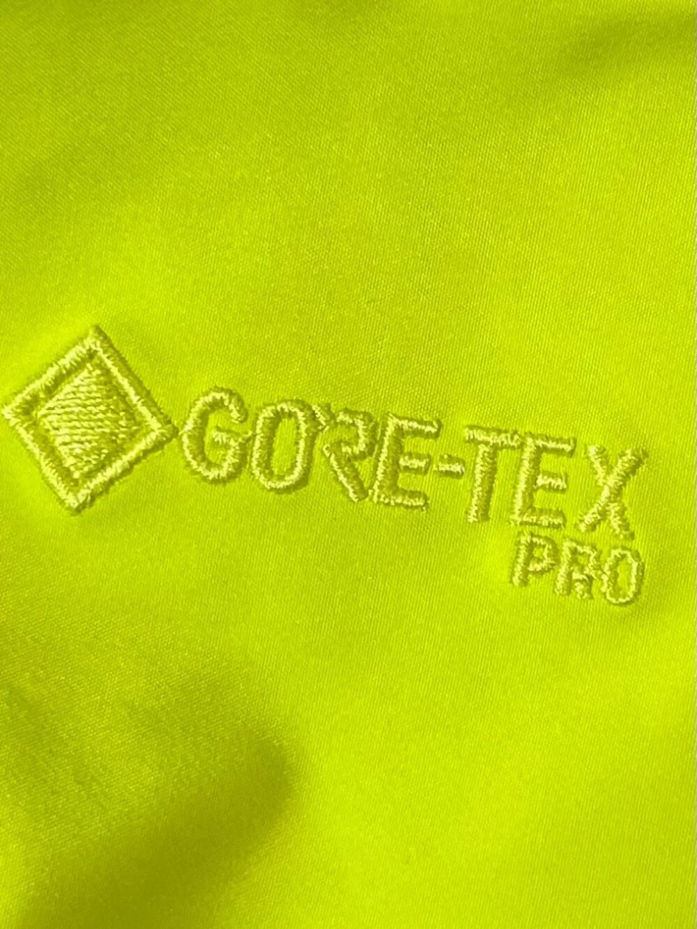 Arc'teryx GORE‑TEX Hard Shell Hooded Jacket Colorblock Yellow Navy Red XL